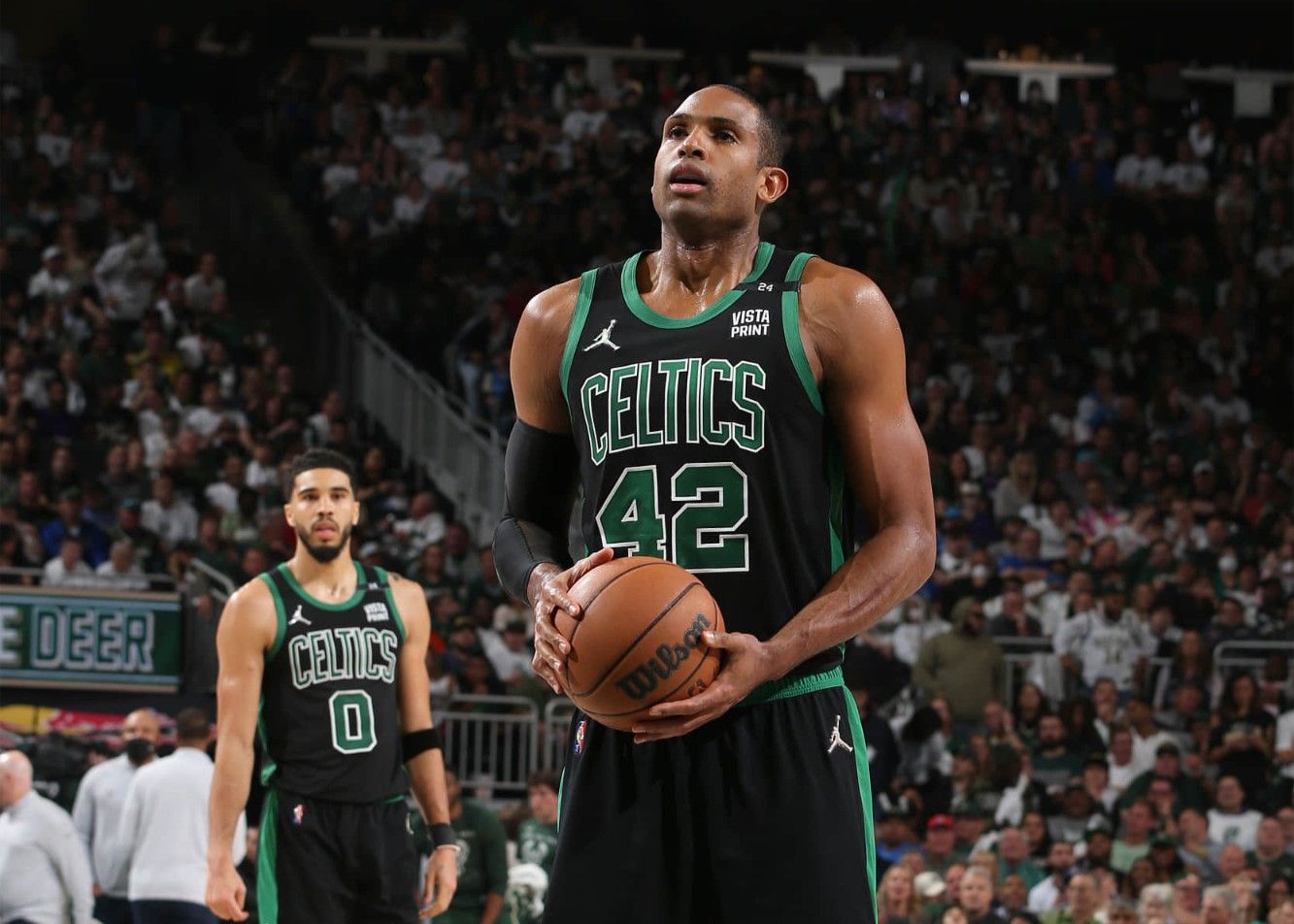 勇记：霍福德预计不会在本周末就自由球员去向做出决定